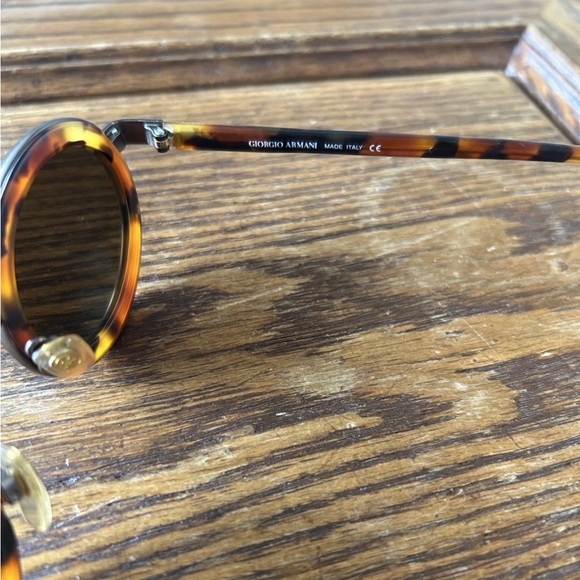 Vintage Giorgio Armani Oval Tortoiseshell Sunglasses Made Italy 90s - Picture 9 of 16